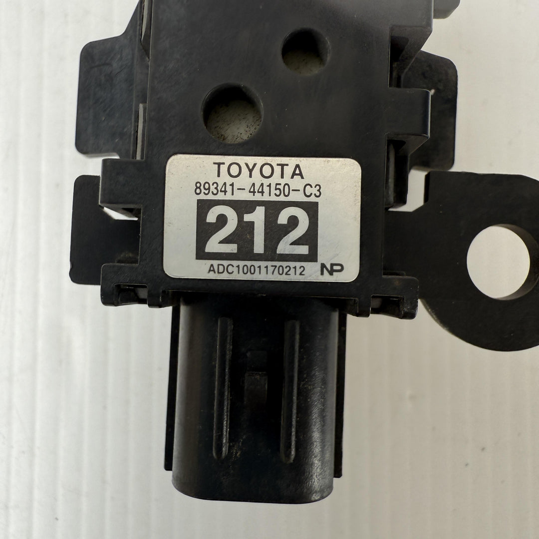 -
  
  Lexus
  GS300
  
  Rear Parking Sensor
  8934144150C3