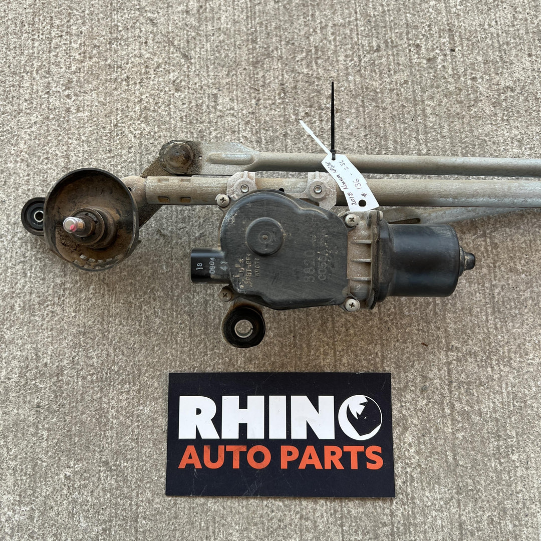 2018 Nissan Navara D23 - Wiper Motor PN: 8820C058A