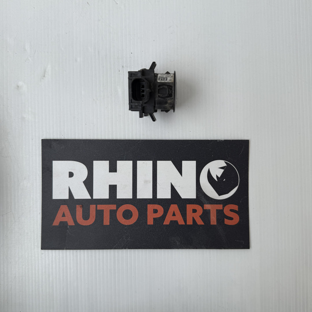 -
  
  Lexus
  GS300
  
  Rear Parking Sensor
  8934144150C3