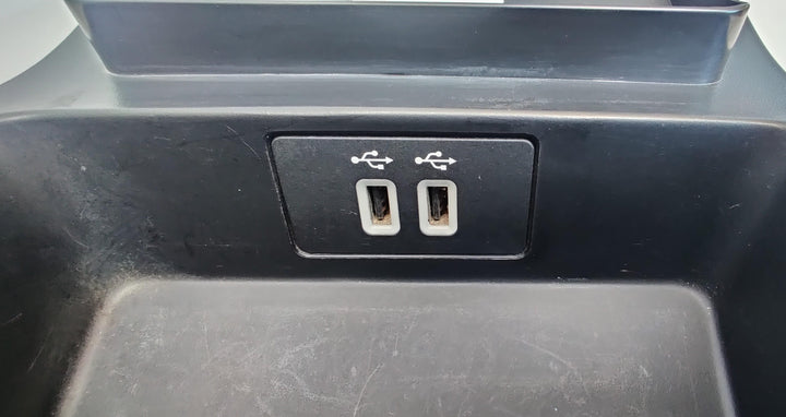 2011 -
  2022
  Ford
  Ranger
  XLT
  Center Console Switch Panel
  EB3B21045B44GD3JA6
