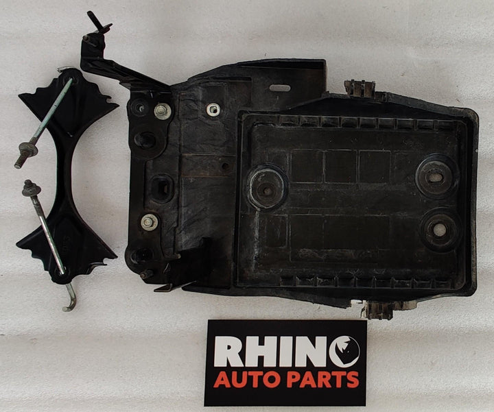 2015 -
  2015
  Mazda
  Mazda3
  Maxx
  Battery Tray