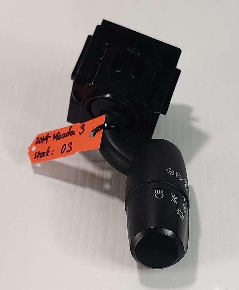 2013 -
  2016
  
  3
  Maxx
  Indicator Switch
  K03117F000