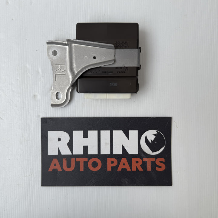 -
  
  Lexus
  GS300
  
  Left Rear Door Control Module
  8922530040