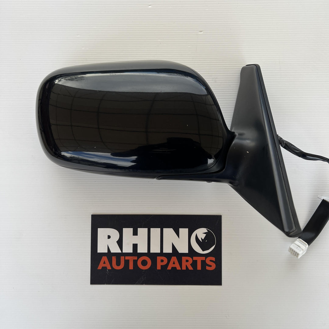 2004 Lexus IS200 E10 - Right Door Mirror
