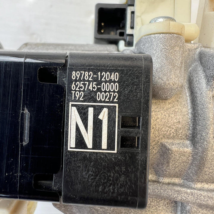 2019 Toyota Yaris - Ignition With Key PN: 8978212040