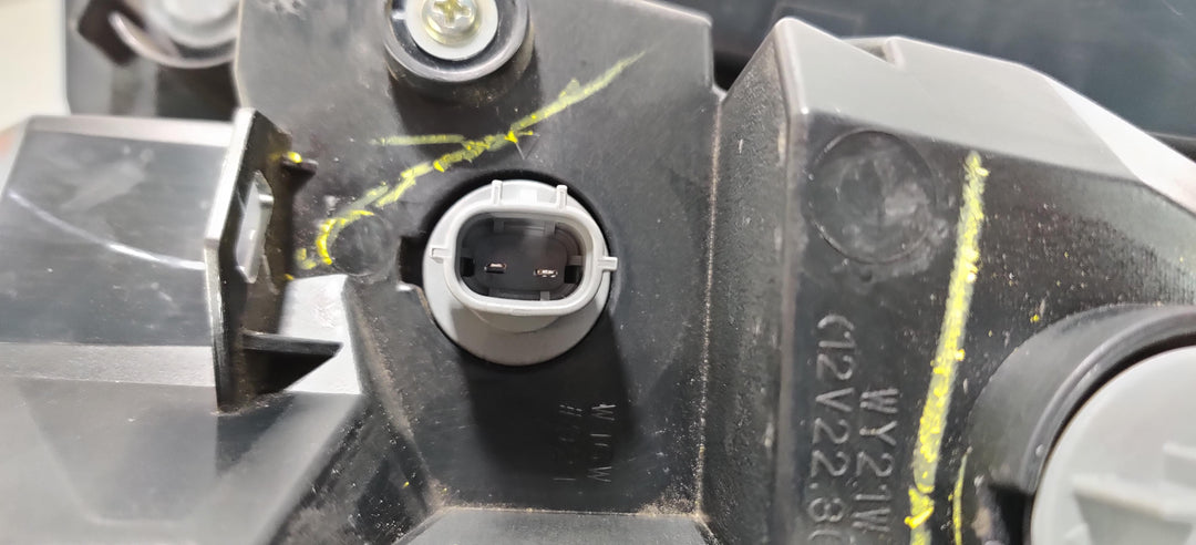 2017 -
  2021
  Honda
  Civic
  RS
  Left Taillight