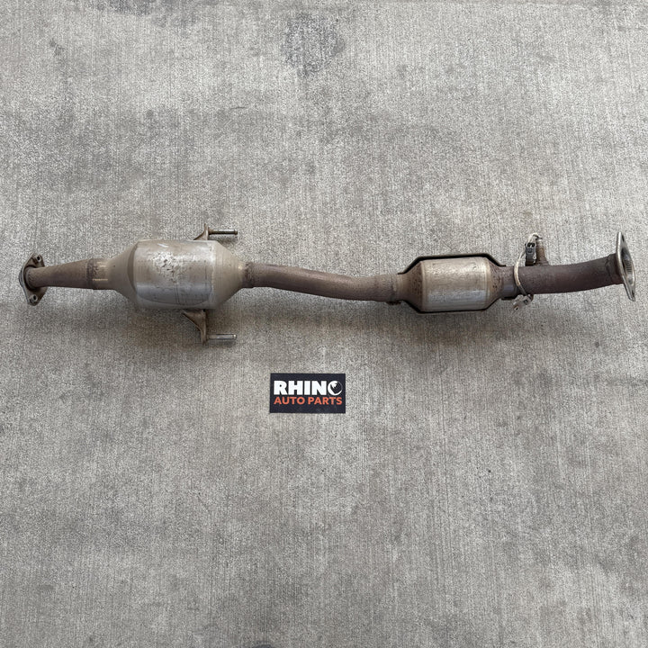 -
  
  Toyota
  Corolla
  Hybrid
  Catalytic Converter