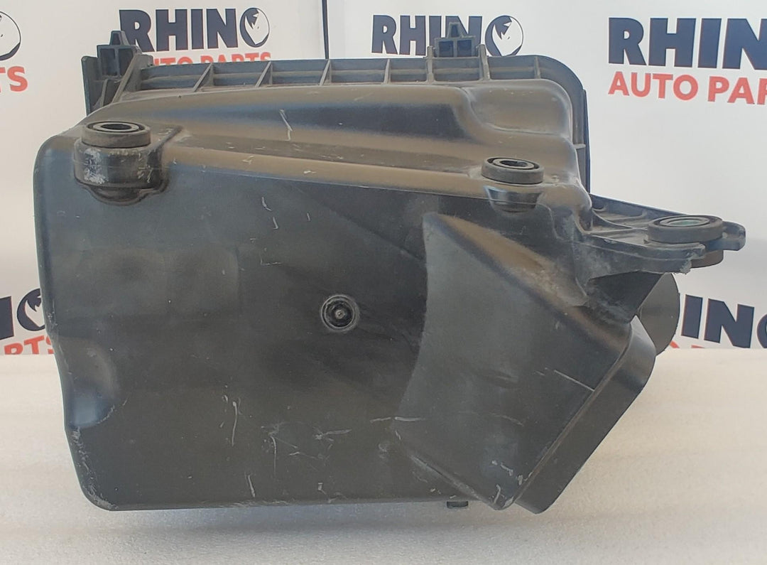 2010 -
  2019
  Mitsubishi
  ASX
  
  Air Cleaner/Box