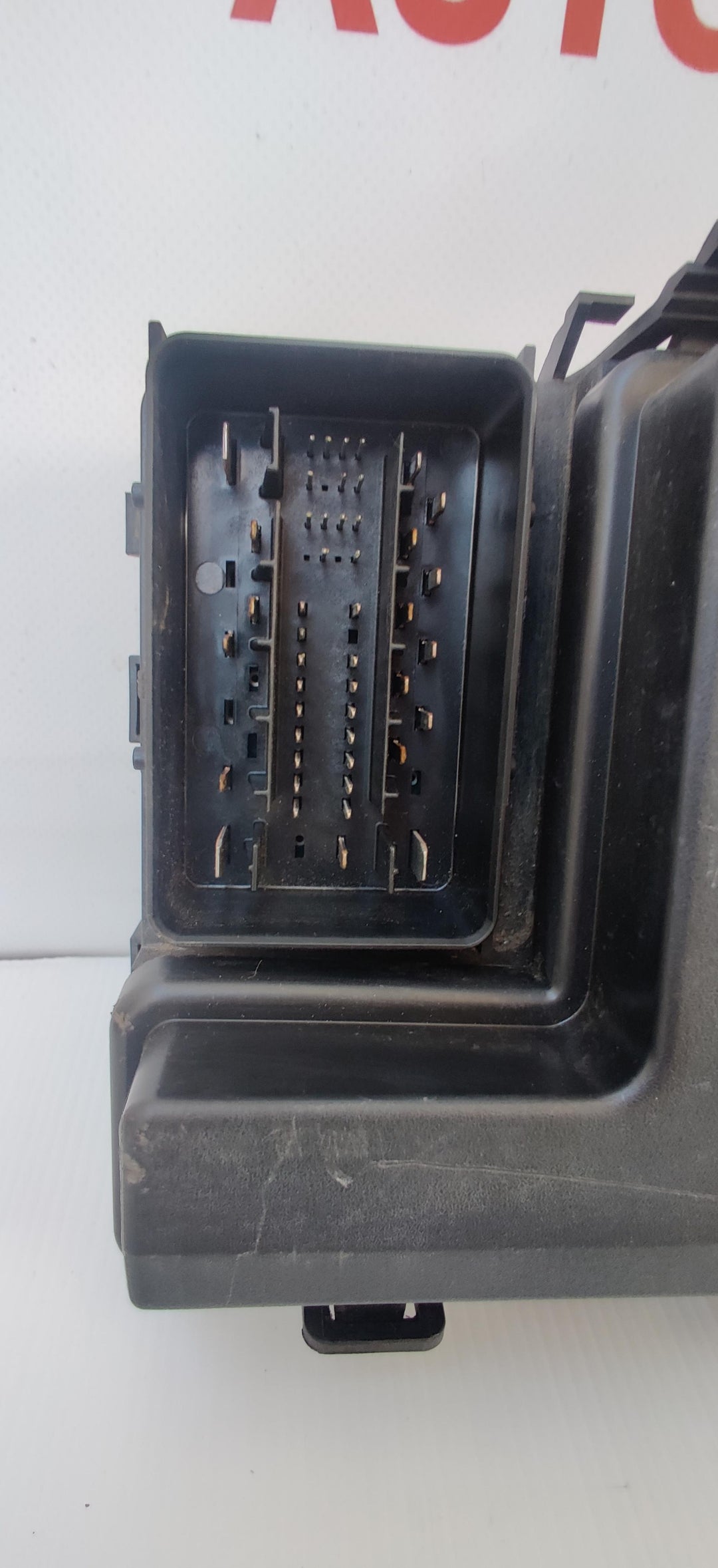2015 -
  2022
  Ford
  Ranger
  XLT
  Fuse Box
  EB3T14D068GB