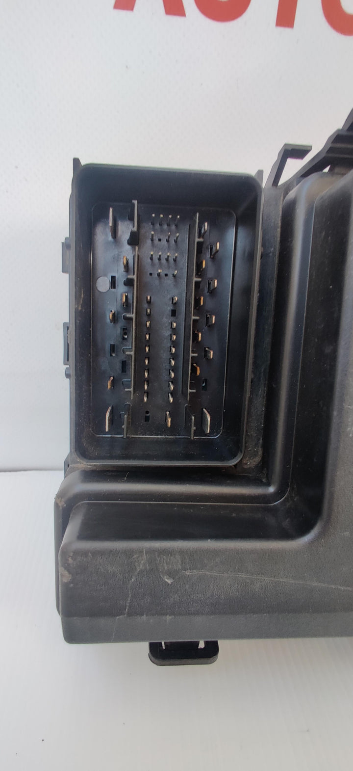 2015 -
  2022
  Ford
  Ranger
  XLT
  Fuse Box
  EB3T14D068GB