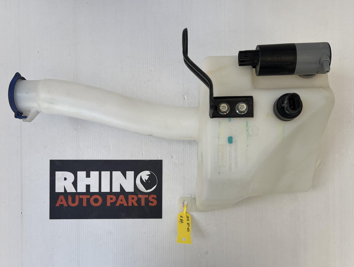 2017 Mazda BT-50 MM0UR0YE100683481