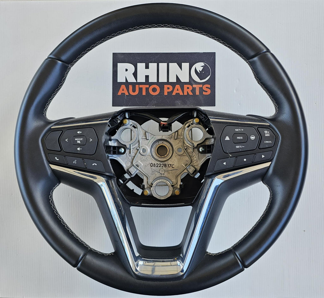 2022 Isuzu MU-X - Steering Wheel