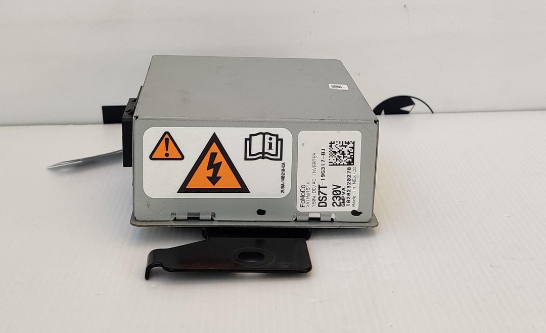 2011 -
  2019
  Ford
  Ranger
  Wildtrak
  DC Converter Module
  DS7T19G317BJ