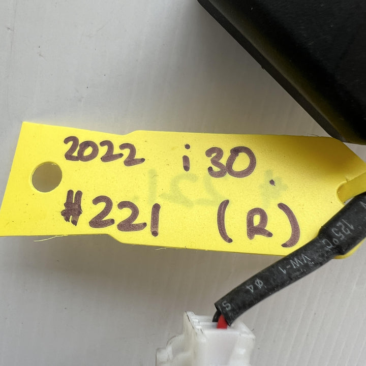 2017 -
  2023
  Hyundai
  i30
  Elite
  Right Rear Seat Belt Stalk
  89840G300TRY