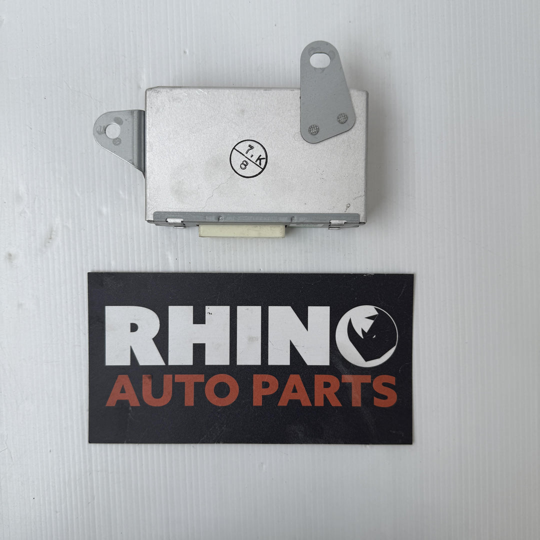 -
  
  Lexus
  GS300
  
  Distance Control Module
  8824030411