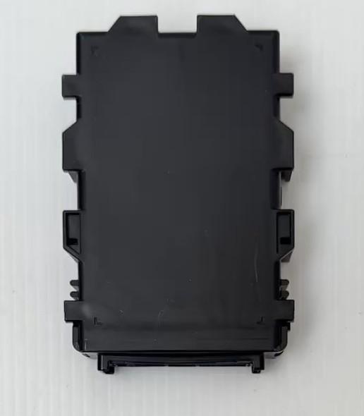 -
  
  Toyota
  Corolla
  Hybrid
  Central Gateway Module
  8911112020