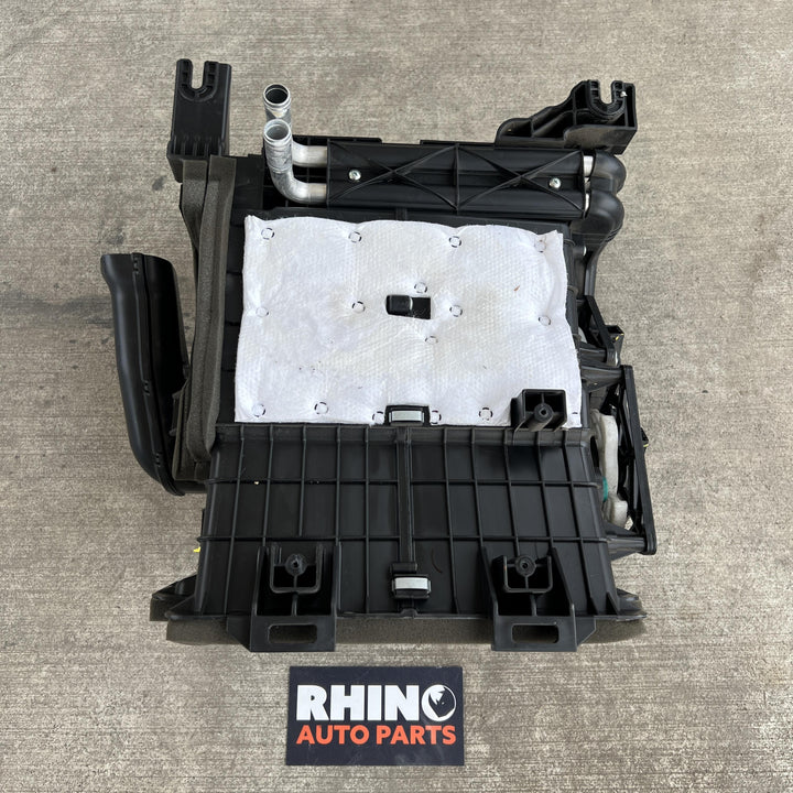 2018 Hyundai iLoad TQ - Heater Core/Box