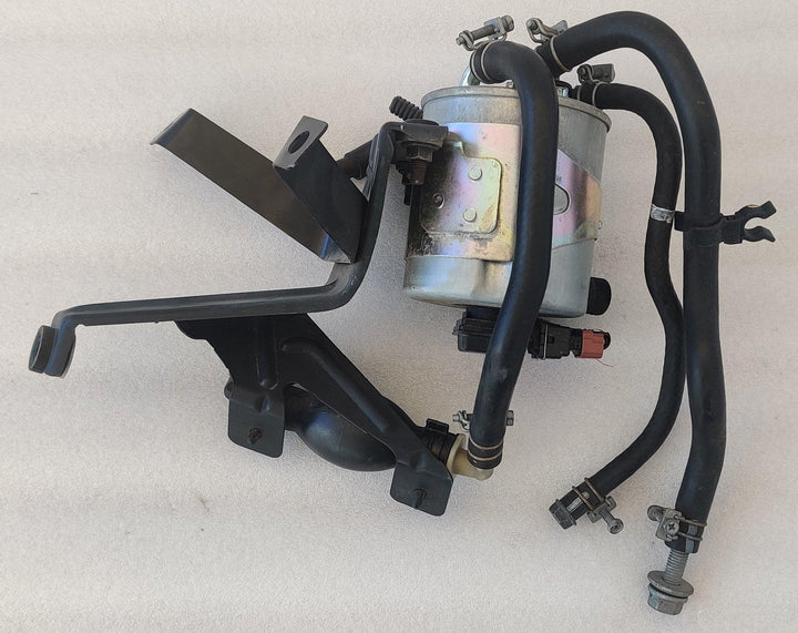 2013 Nissan Navara D40 - Fuel Filter Housing