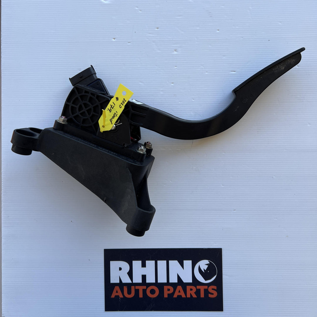 2020 Hyundai iLoad TQ - Accelerator Pedal PN: 351904X700