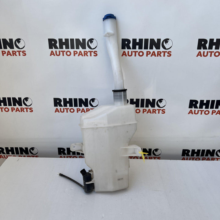 2020 Hyundai iLoad TQ - Washer Bottle PN: 985102M500