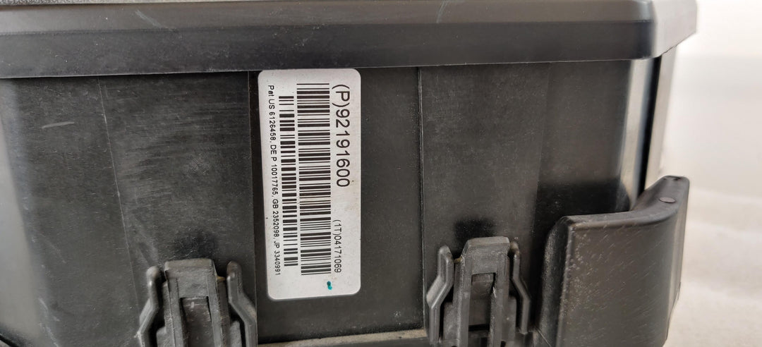 2006 -
  2013
  Holden
  Commodore
  VE
  Fuse Box
  P92191600