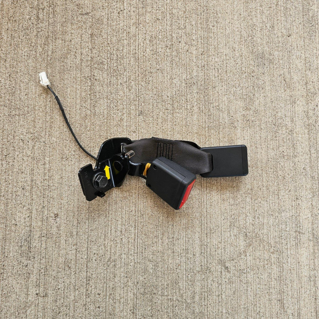 2023 Hyundai i30 - Right Rear Seat Belt Stalk