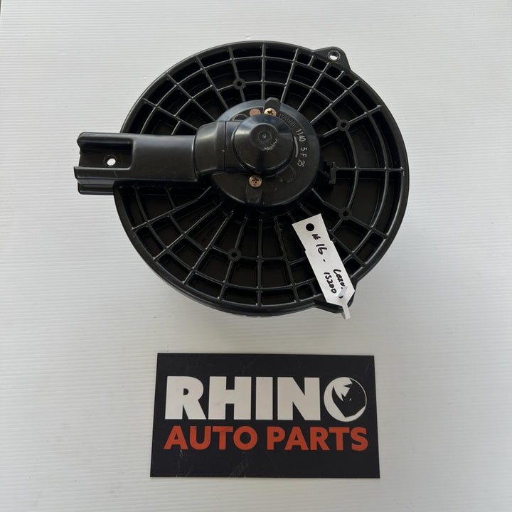 2004 Lexus IS200 E10 - Heater Fan Motor
