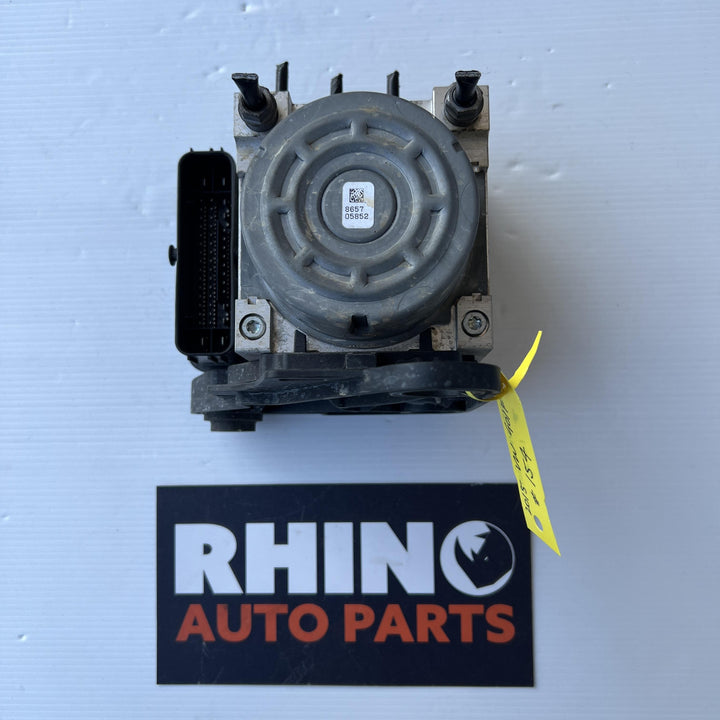 2015 Volkswagen Golf MK7 - 5G BE BQ - ABS Pump/Modulator PN: 3Q0614517Q