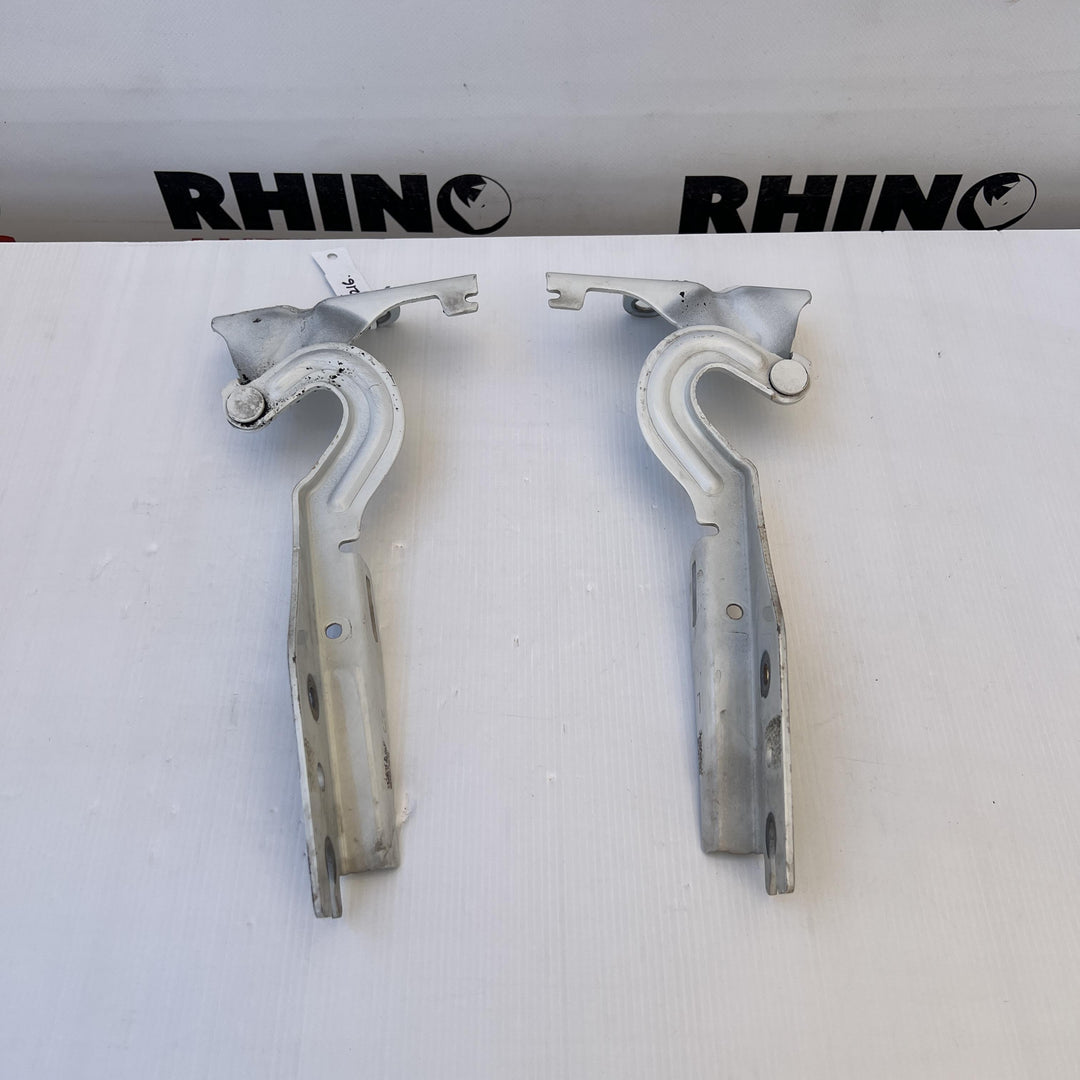 2014 Ford Ranger PXI MEF5 - Bonnet Hinges Pair