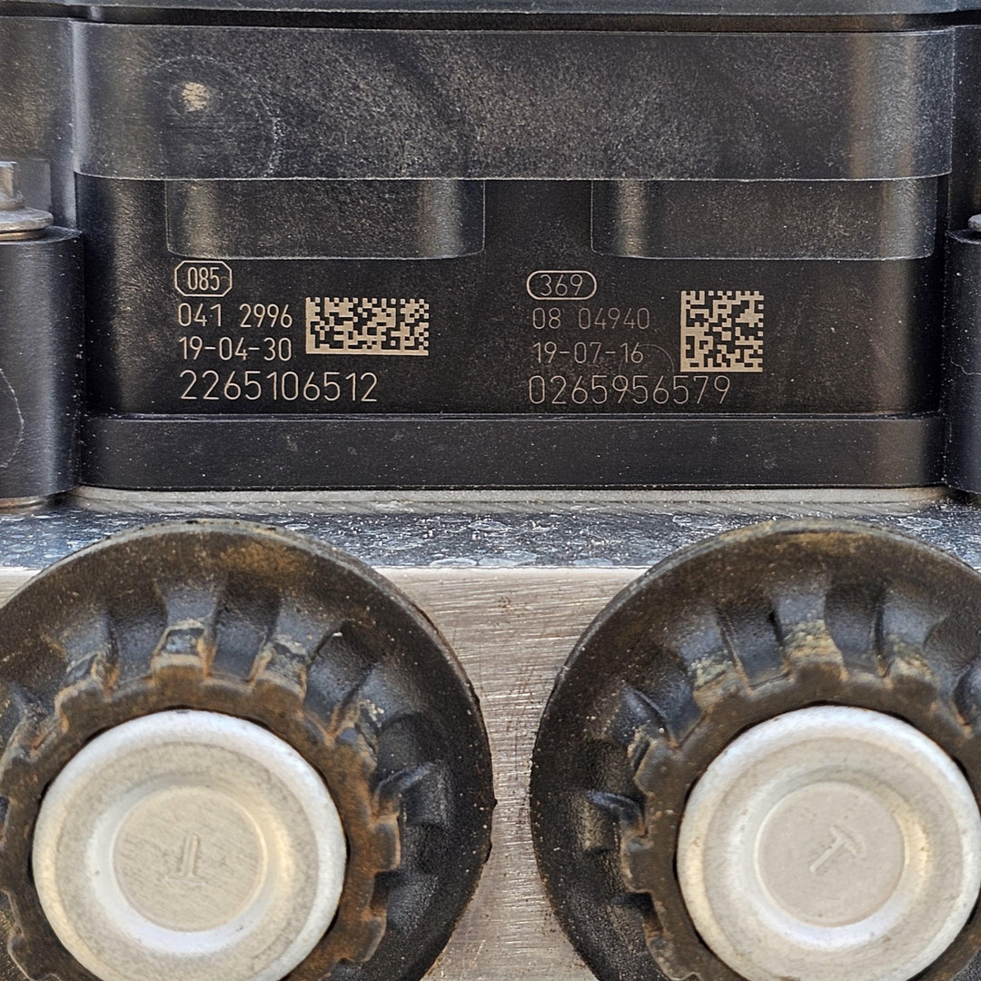 2015 -
  2022
  Ford
  Ranger
  XLS
  ABS Pump/Modulator
  JB3C2C405AE