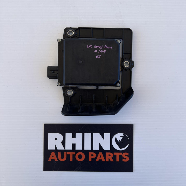 2016 Toyota Camry XV50 - Right Blind Spot Sensor PN: 881620W420