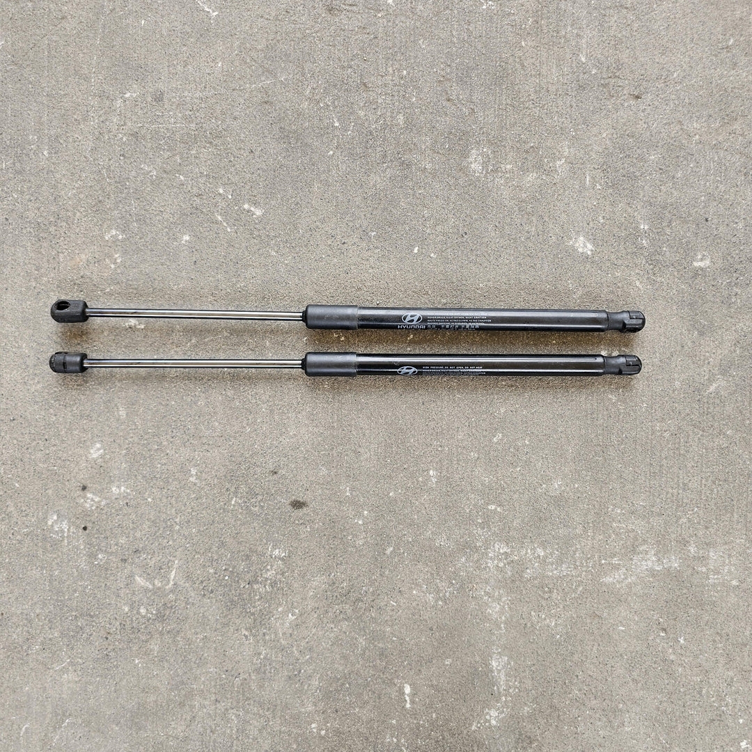 2023 Hyundai i30 - Hatch Strut