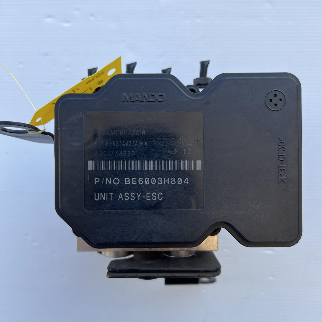 2020 Hyundai iLoad TQ - ABS Pump/Modulator PN: 589204H700