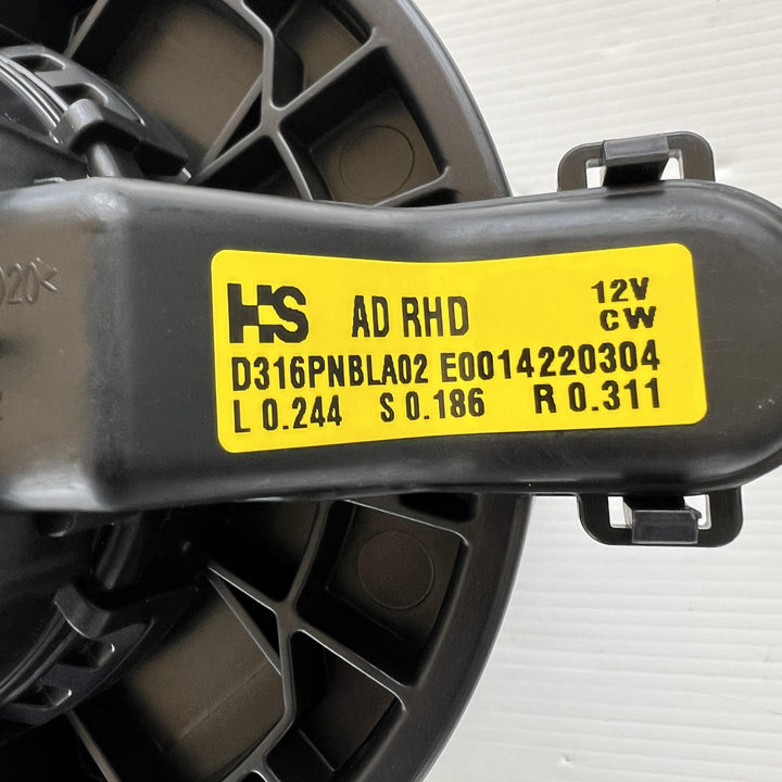 2017 -
  2025
  Hyundai
  i30
  Elite
  Blower Motor
  D316PNBLA02 E0014220304