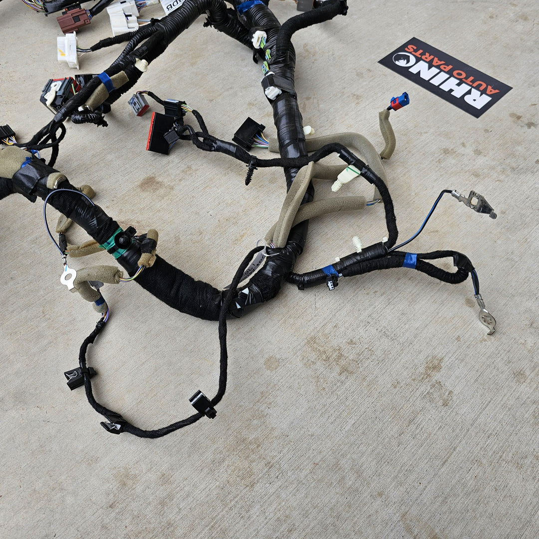 2011 -
  2022
  Ford
  Ranger
  XLT
  Dash Wiring Harness
  HB3T14401BDB