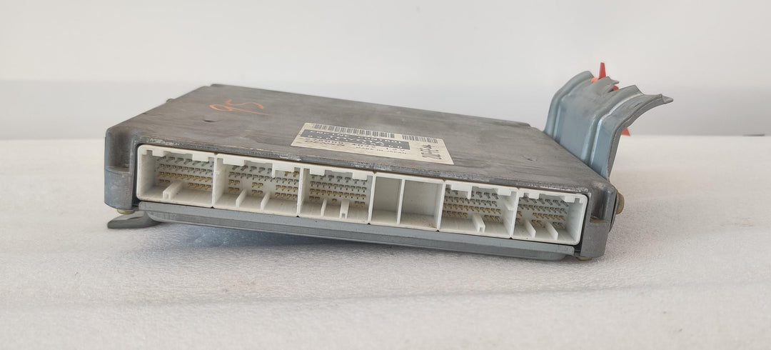 1998 -
  2007
  Toyota
  Land Cruiser
  
  ECU
  896616A260