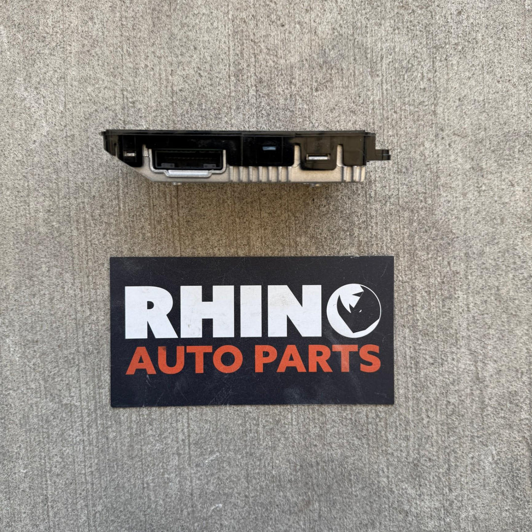 2023 Hyundai i30 - Wireless Charging Unit PN: 95560G1300