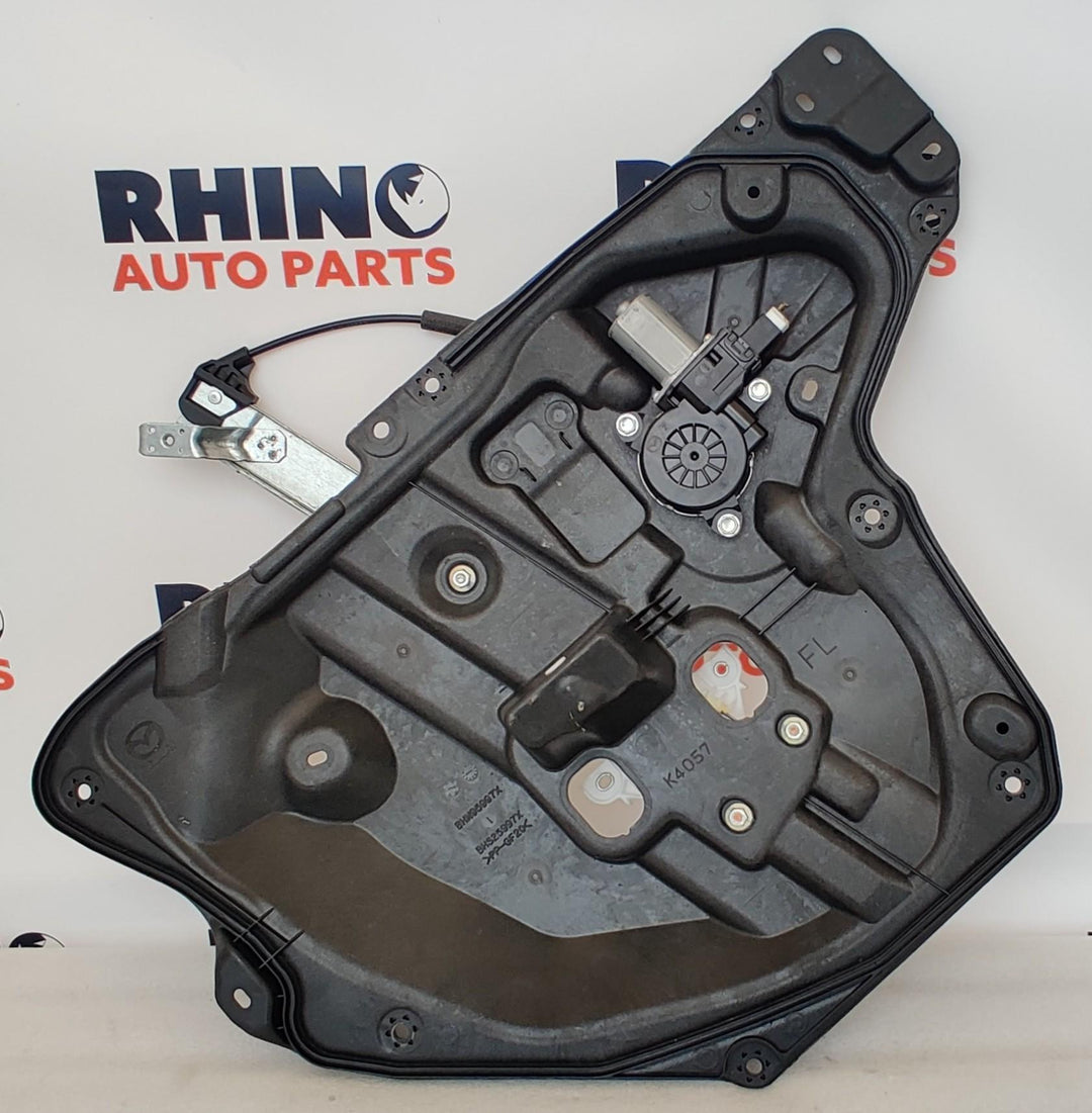 -
  
  Mazda
  Mazda3
  Maxx
  Left Front Window Regulator/Motor
  BHS25997X
