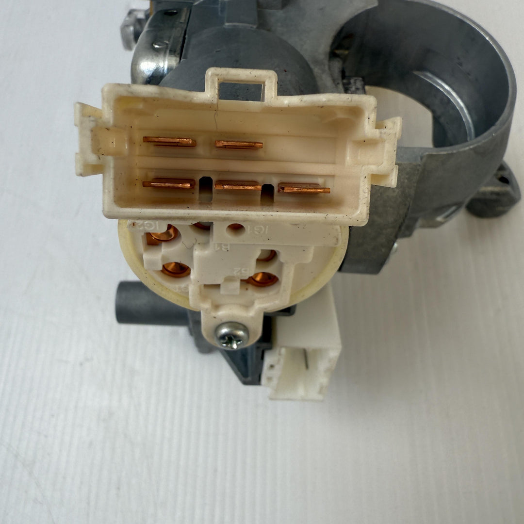 -
  
  Mitsubishi
  Lancer
  
  Ignition With Key
  8670A037