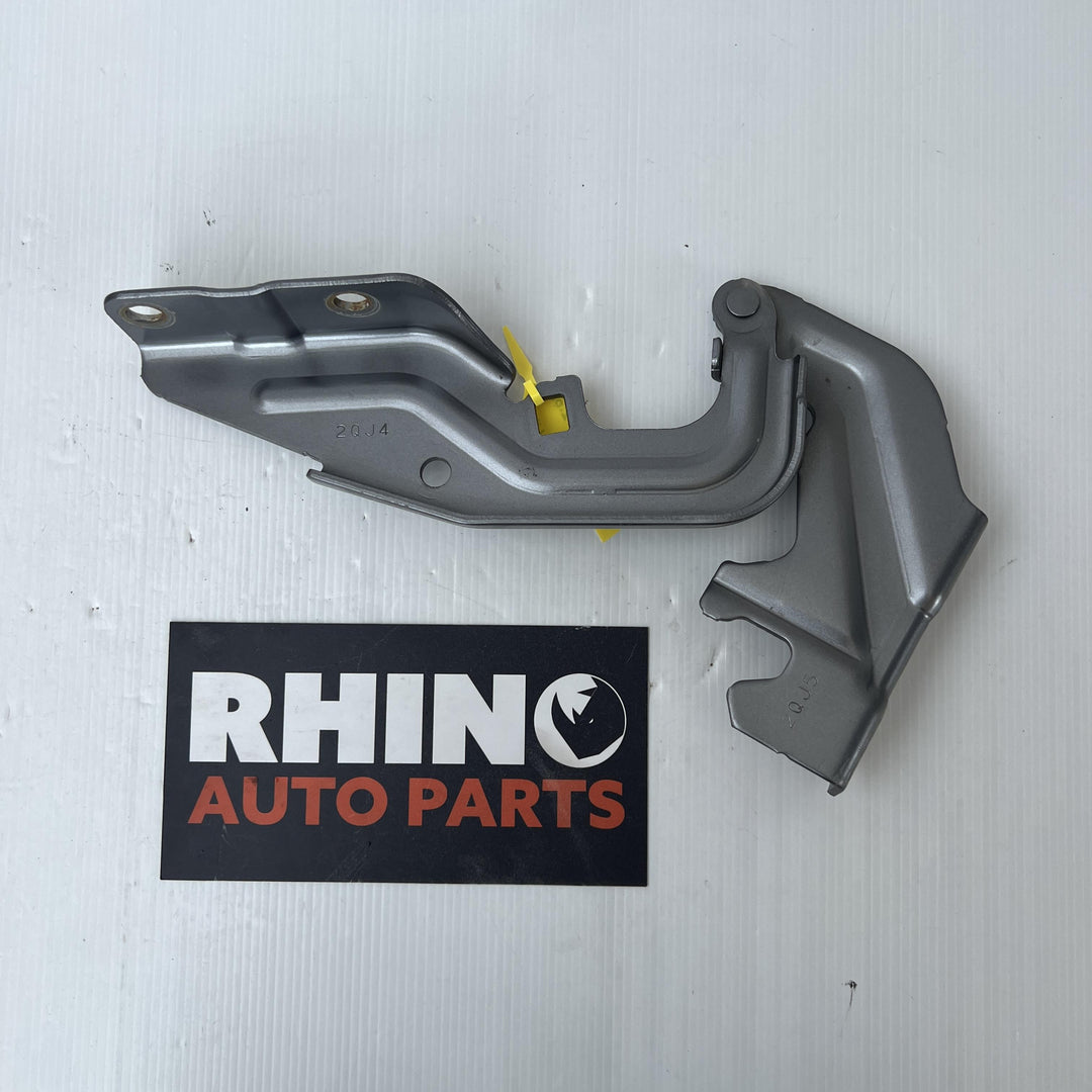2017 Mitsubishi Lancer VII CF - Left Bonnet Hinge