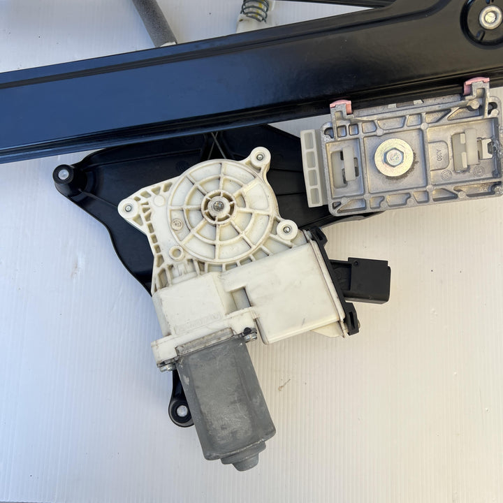 2015 -
  2023
  Ford
  Mustang
  
  Left Front Window Regulator/Motor
  0526801202