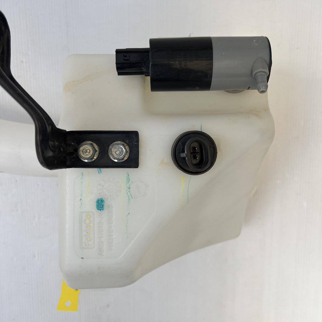 2017 Mazda BT-50 MM0UR0YE100683481