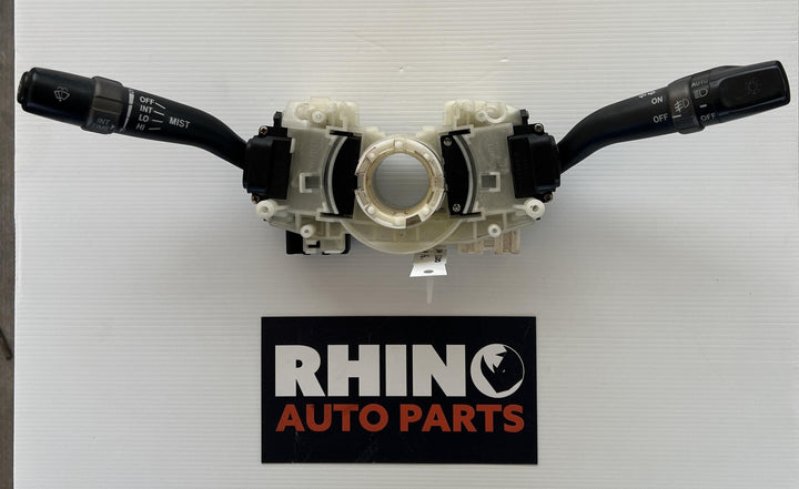 2004 Lexus IS200 E10 - Combination Seat Switch