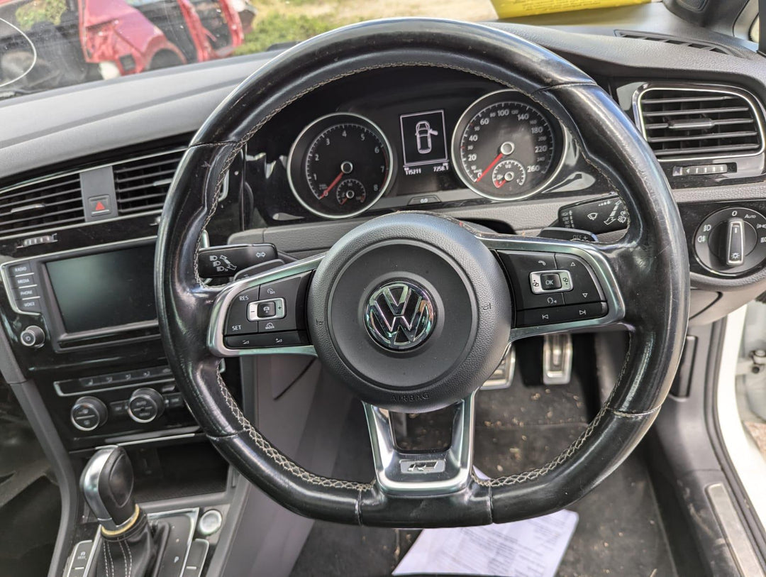 2016 Volkswagen Golf - Engine