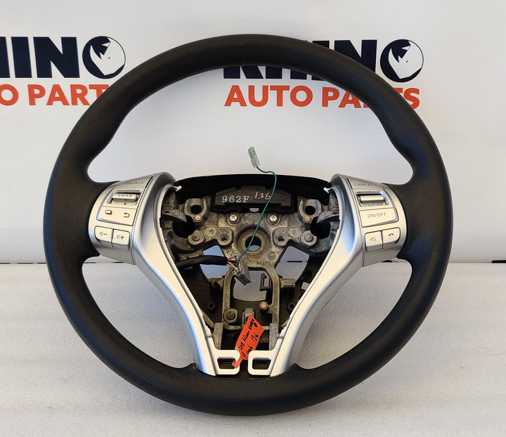 2016 -
  2021
  Nissan
  Navara
  
  Steering Wheel
  8806UL220380
