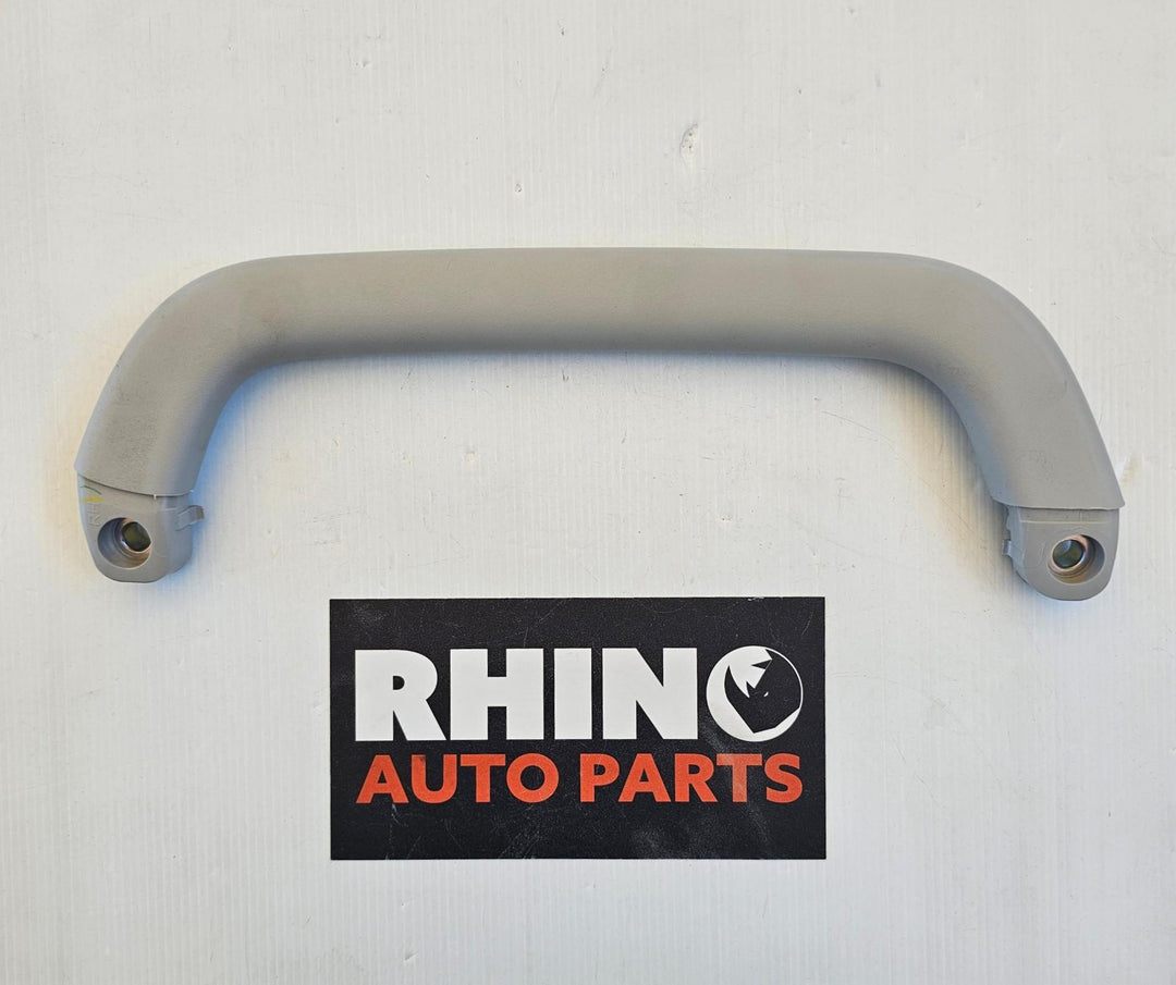 2022 Isuzu MU-X - Grab Handle