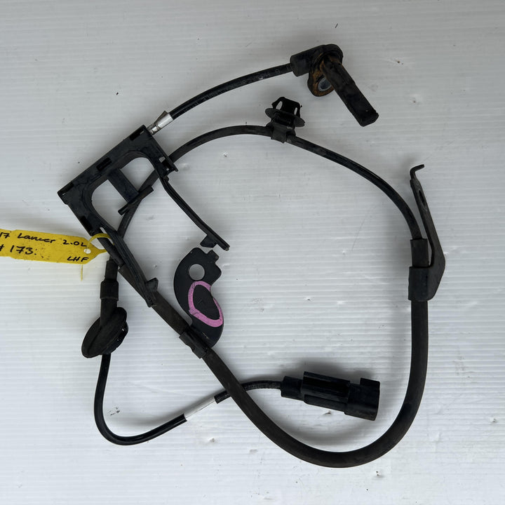 2017 Mitsubishi Lancer VII CF - Left Front ABS Sensor