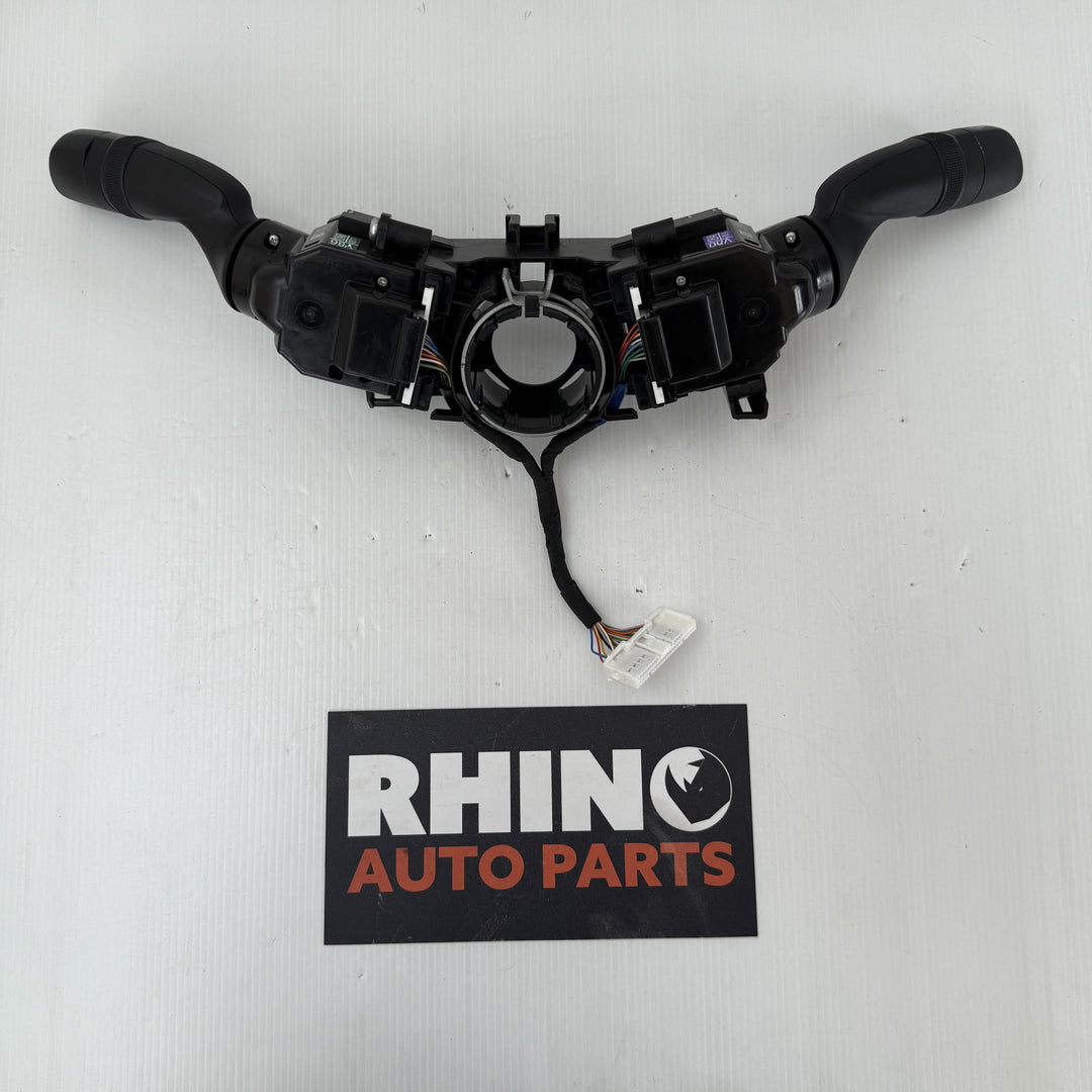 -
  
  Toyota
  Corolla
  Hybrid
  Combination Switch