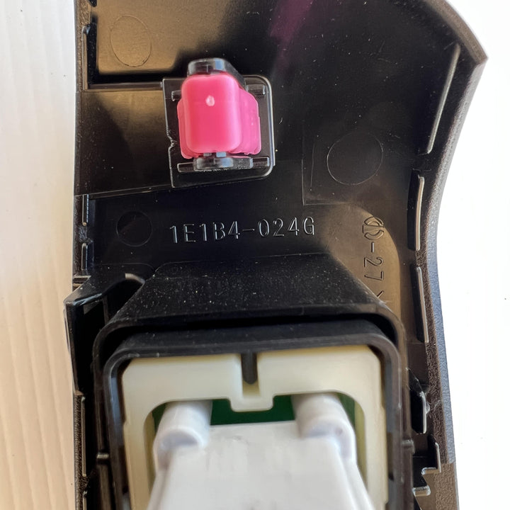 2020 Lexus GS350 GRL12R - Right Rear Window Switch