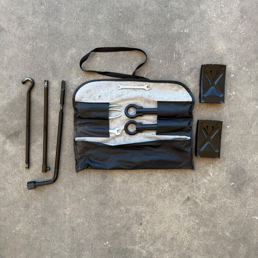 2021 Toyota Hiace - Jack/Tool Kit